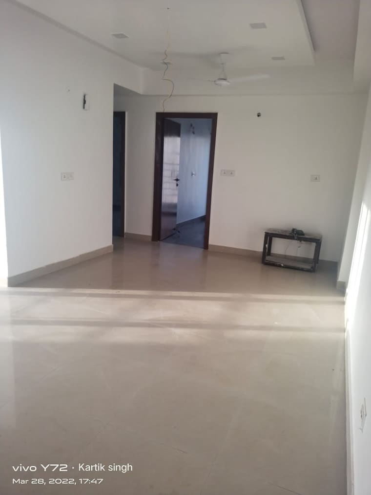 Room, sector 168 3.5 Bedroom 1625 Sq.Ft. Apartment In Sector 168 Noida 9293016