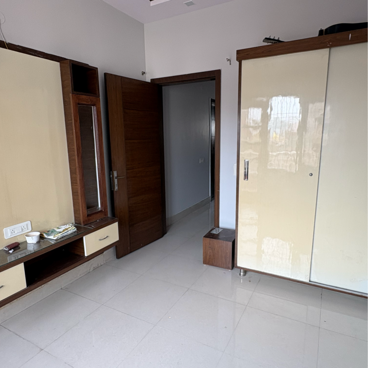 Room, sector 02 2 Bedroom 150 Sq.Ft. Villa In Sector 02 Bahadurgarh 9293025
