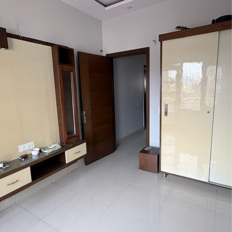 Room, sector 02 2 Bedroom 150 Sq.Ft. Villa In Sector 02 Bahadurgarh 9293025
