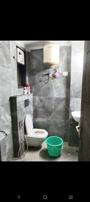 Bathroom in 1 BHK Builder Floor at Saket – for Rent