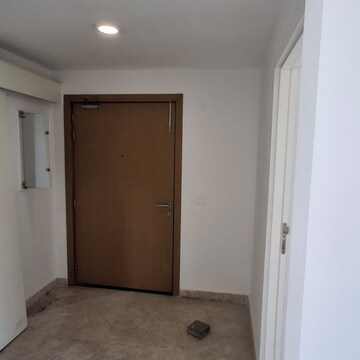 Room in 2 BHK Apartment at Ireo The Corridors, Ramgarh Dhani – for Rent