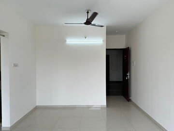 Room in 1 BHK Apartment at Malkani Buena Vida, Kharadi – for Rent