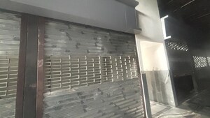 Room in  Shop at SKA Arcadia, Wave City – for Sale