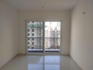 Room in 2 BHK Apartment at Nyati Elysia, Kharadi – for Rent