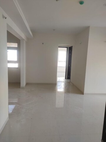 Room in 2 BHK Apartment at Nyati Elysia, Kharadi – for Rent