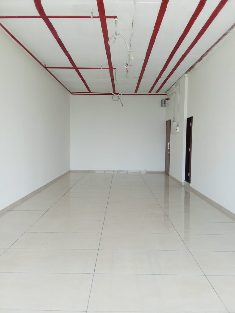 Room, chandak-unicorn Commercial Office Space 667 Sq.Ft. In Andheri West Mumbai 9293082