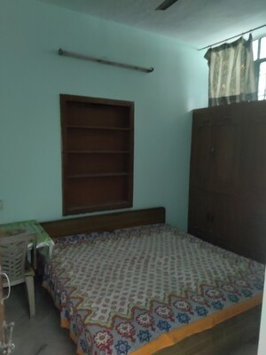 Bedroom in 3 BHK Independent House at Mansarovar – for Rent
