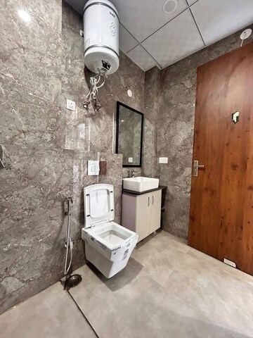 Bathroom in 1 BHK Builder Floor at Neb Sarai – for Rent