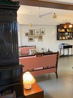 Living Room in 2 BHK Apartment at Munna Villa, Mahim – for Sale