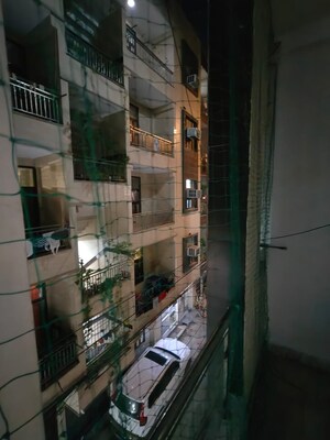 Balcony in 1.5 BHK Builder Floor at Mayur Vihar 1 – for Rent