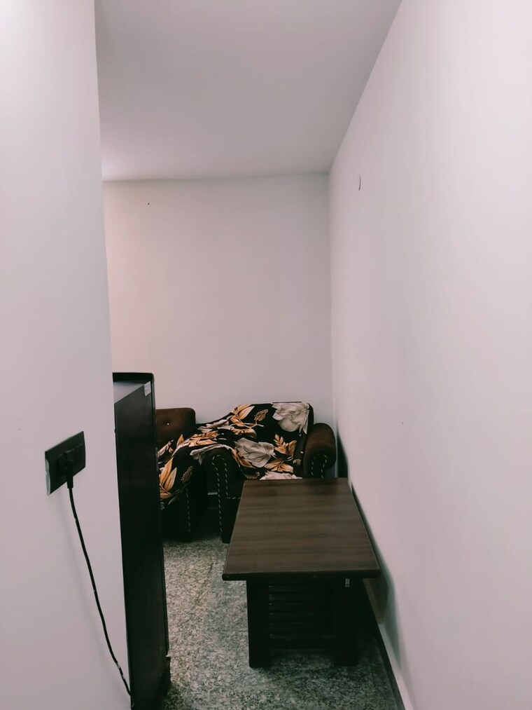 undefined, saket 1 Bedroom 450 Sq.Ft. Builder Floor In Saket Delhi 9293156