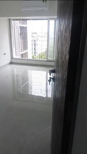 2 BHK Apartment For Rent in Brighton Tower, Andheri West