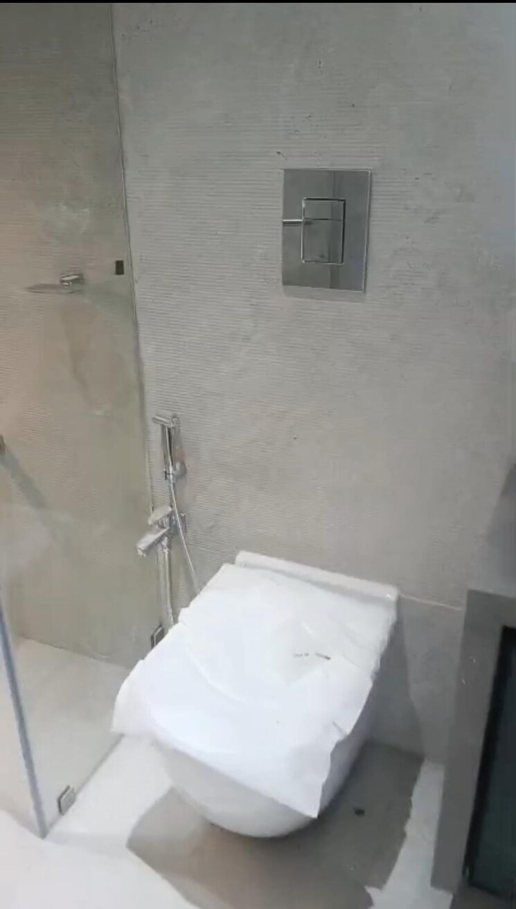 Bathroom, brighton-tower 2 Bedroom 1055 Sq.Ft. Apartment In Andheri West Mumbai 9293145