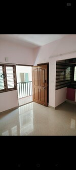 1 BHK 500 Sq.Ft. Builder Floor in Srinivasa Building 