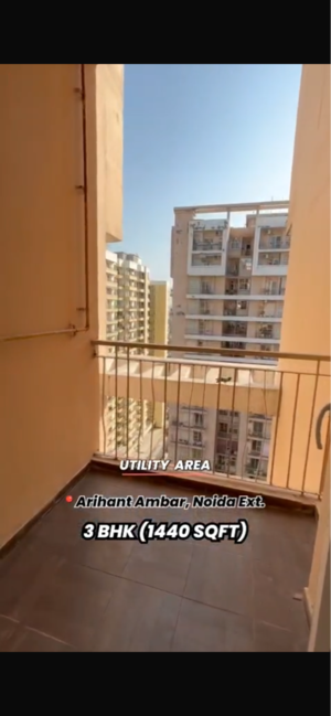 Floor Plan in 3 BHK Apartment at Arihant Amber, Aimnabad – for Sale