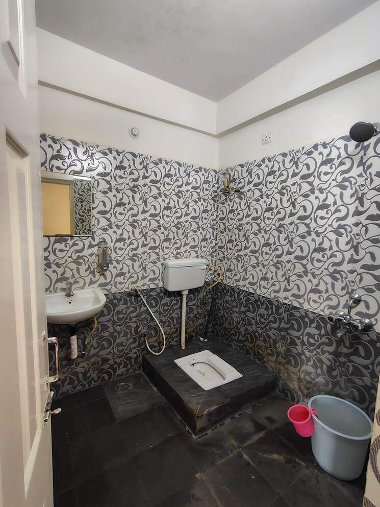 Bathroom, surath-sunny-side 2 Bedroom 980 Sq.Ft. Apartment In Akshayanagar Bangalore 9293205