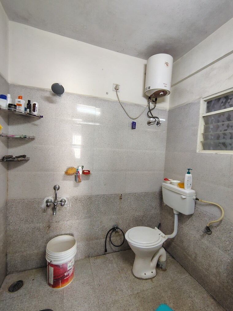 Bathroom, surath-sunny-side 2 Bedroom 980 Sq.Ft. Apartment In Akshayanagar Bangalore 9293205