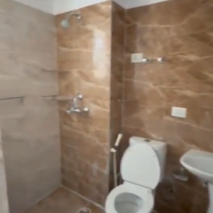 Bathroom in 2.5 BHK Apartment at Nirala Estate, Amrapali Dream Valley – for Sale