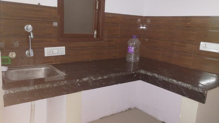 Kitchen, saket 1 Bedroom 500 Sq.Ft. Builder Floor In Saket Delhi 9293238
