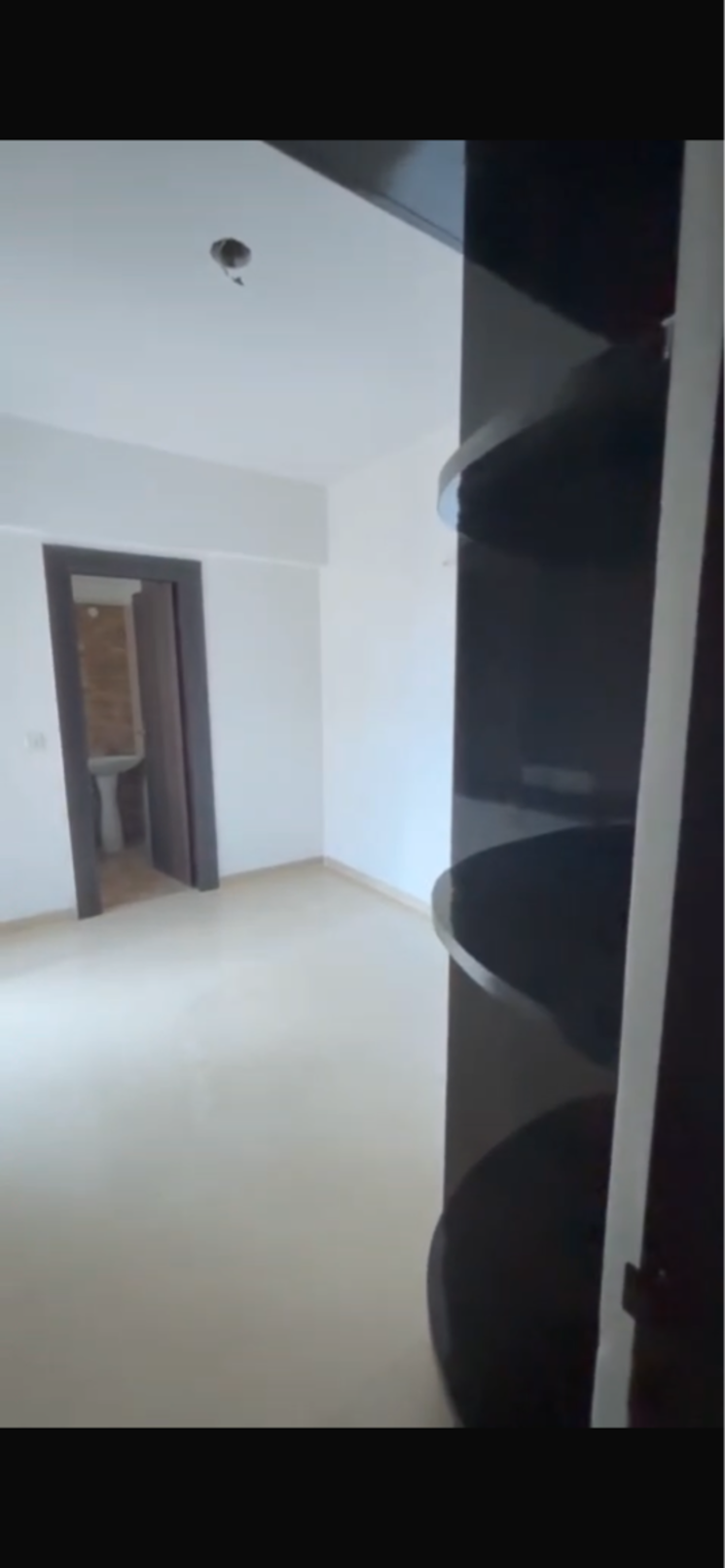 Room, nirala-estate 2.5 Bedroom 955 Sq.Ft. Apartment In Amrapali Dream Valley Greater Noida 9293234