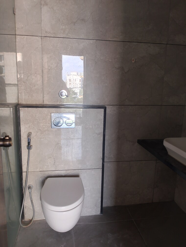 Bathroom, legacy-aeon 3 Bedroom 1250 Sq.Ft. Apartment In Baner Pune 9293248