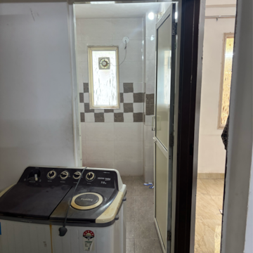 Bathroom in 1 BHK Builder Floor at Ignou Road – for Rent