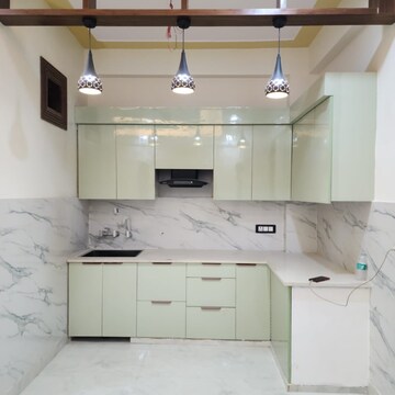 Kitchen in 2 BHK Builder Floor at Vihaan Homes, Aimnabad – for Rent