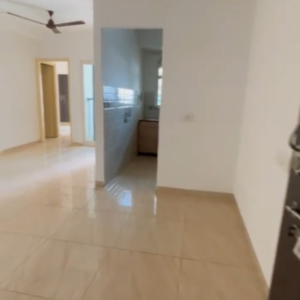 Room in 2 BHK Apartment at Gaur City 2 - 14th Avenue, Sector 16c Greater Noida – for Sale