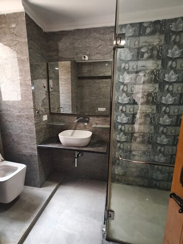 Attached Bathroom in 3 BHK Apartment at Sector 18 Dwarka – for Rent
