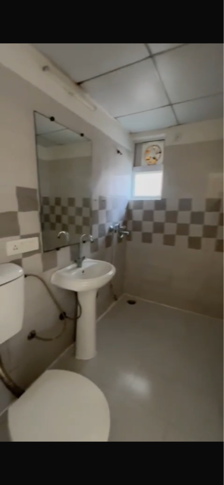 Bathroom, gaur-city-2-14th-avenue 2 Bedroom 520 Sq.Ft. Apartment In Sector 16c Greater Noida Greater Noida 9293280