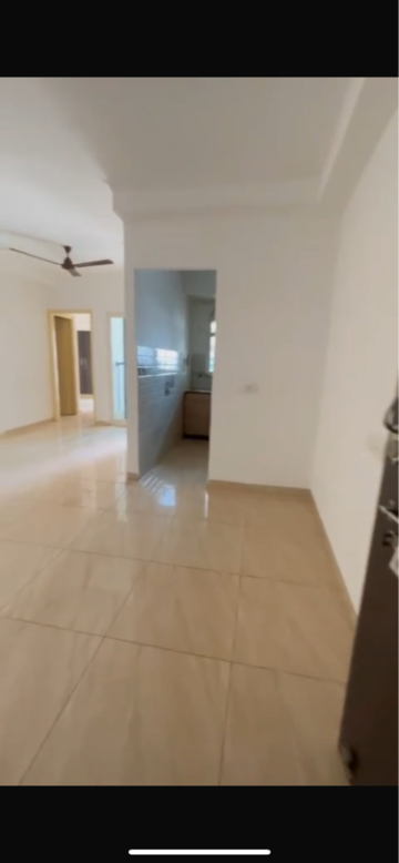 Room in 2 BHK Apartment at Gaur City 2 - 14th Avenue, Sector 16c Greater Noida – for Sale