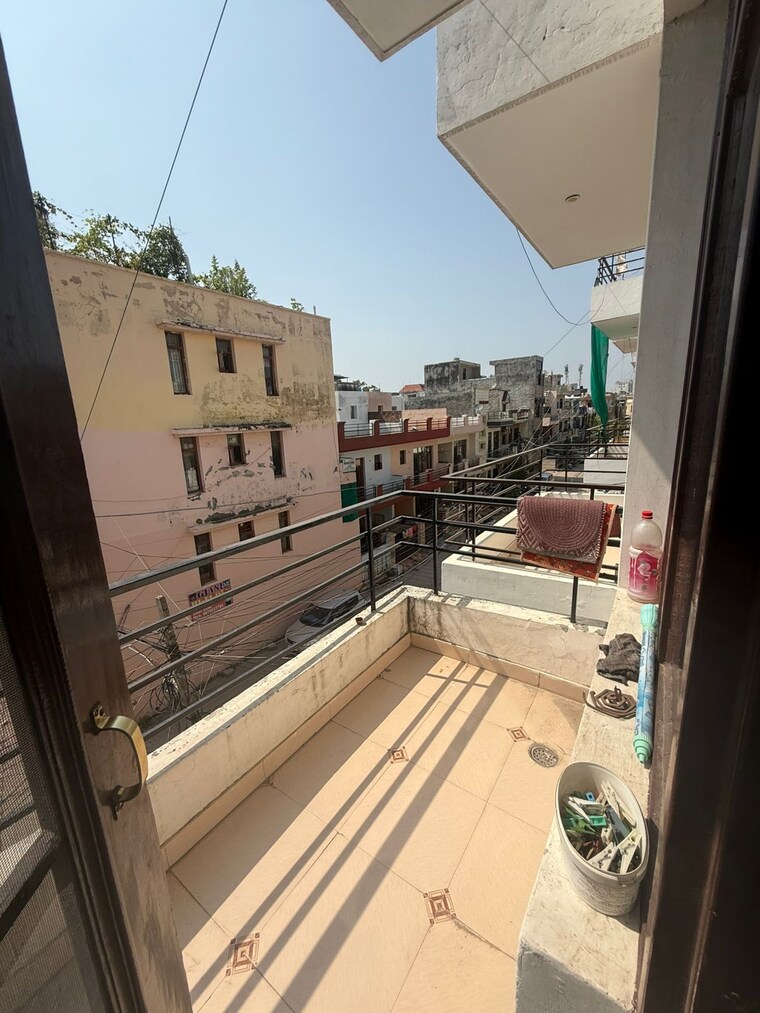 Balcony, dhakoli 2 Bedroom 142 Sq.Yd. Apartment In Dhakoli Zirakpur 9293298