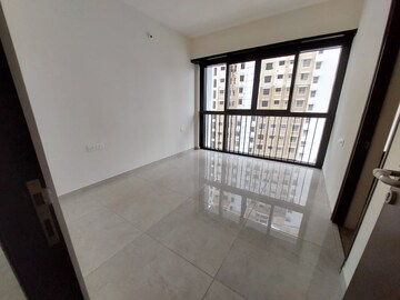 Room in 3 BHK Apartment at Duville Riverdale Residences, Kharadi – for Rent