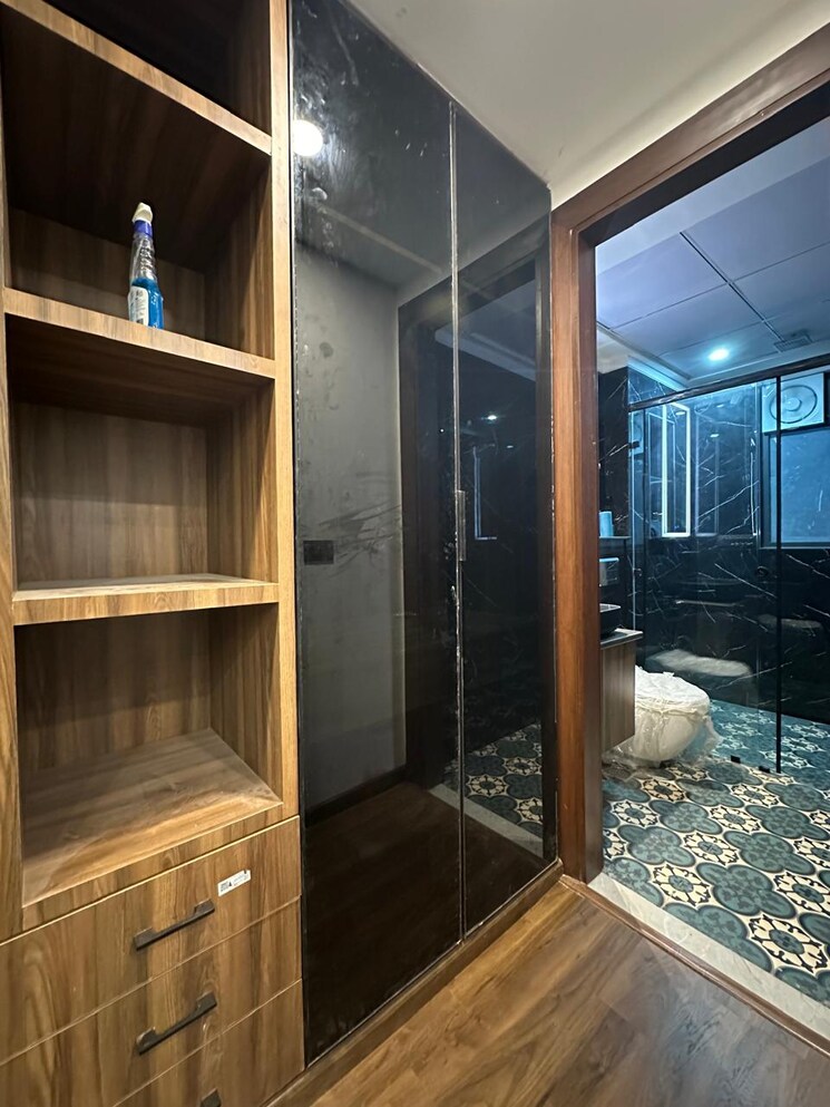 Kitchen, sector 67 4 Bedroom 250 Sq.Yd. Builder Floor In Sector 67 Gurgaon 9293322