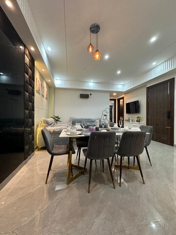 Gym in 4 BHK Builder Floor at Sector 67 – for Sale