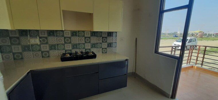 Kitchen, adore-prima 4 Bedroom 1600 Sq.Ft. Apartment In Sector 72 Faridabad 9293340
