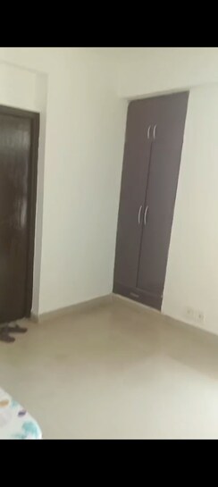 3 BHK + Extra Room Apartment For Sale in Mahagun Mahagunpuram