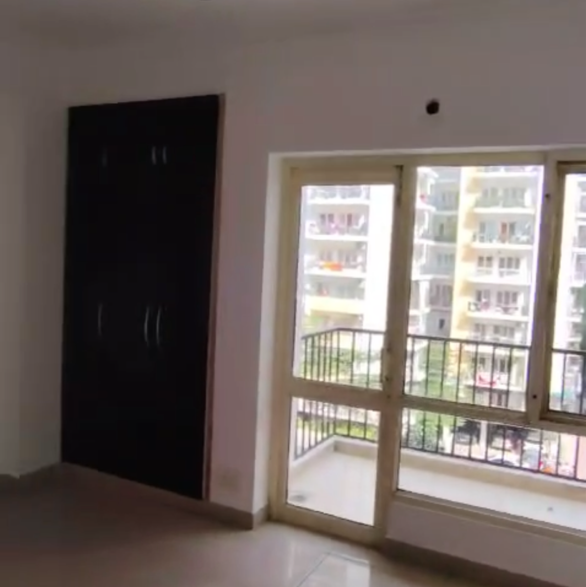 2 BHK + Extra Room Apartment For Sale in Panchsheel Greens