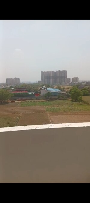 3 BHK Apartment – Garden View at Mahagun Mahagunpuram, Shastri Nagar - for Sale