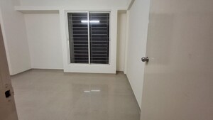 Room in 2 BHK Apartment at Pate Balark Arcadia, Sinhagad Road – for Sale