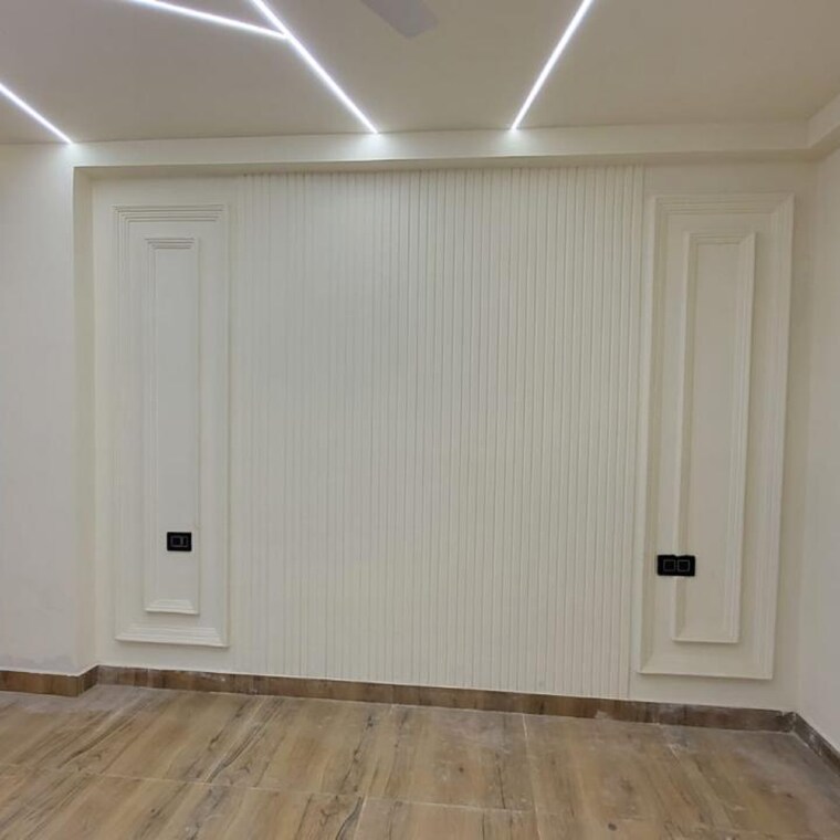 Room, chattarpur 3 Bedroom 135 Sq.Yd. Builder Floor In Chattarpur Delhi 9293508