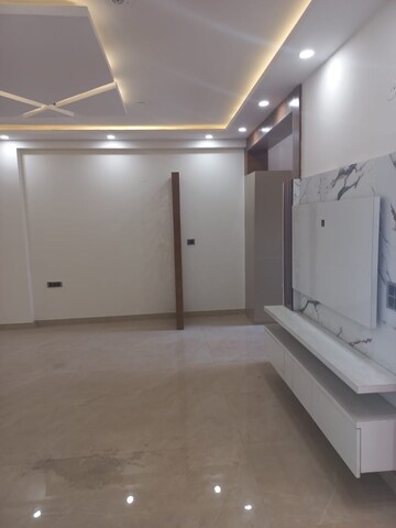 3 BHK Builder Floor For Sale in Puri Kohinoor, Sector 89