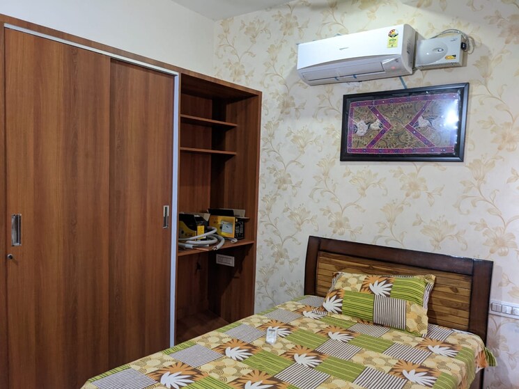 Bedroom, pir machalla 3 Bedroom 115 Sq.Yd. Apartment In Pir Machalla Zirakpur 9293516