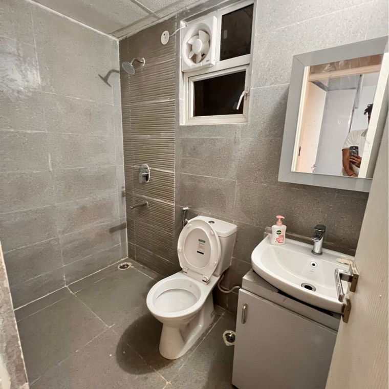 Bathroom, signature-global-city 3 Bedroom 1250 Sq.Ft. Apartment In Sector 37d Gurgaon 9293524