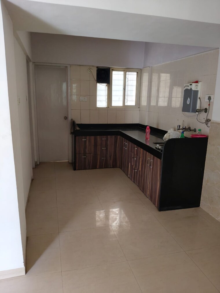 Kitchen, mahalaxmi-vihar 2 Bedroom 1100 Sq.Ft. Apartment In Vishrantwadi Pune 9293526
