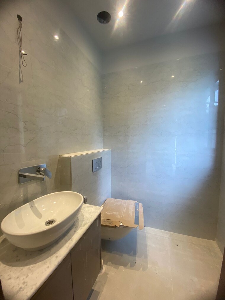 Bathroom, satbari 6 Bedroom 11960 Sq.Ft. Independent House In Satbari Delhi 9293530