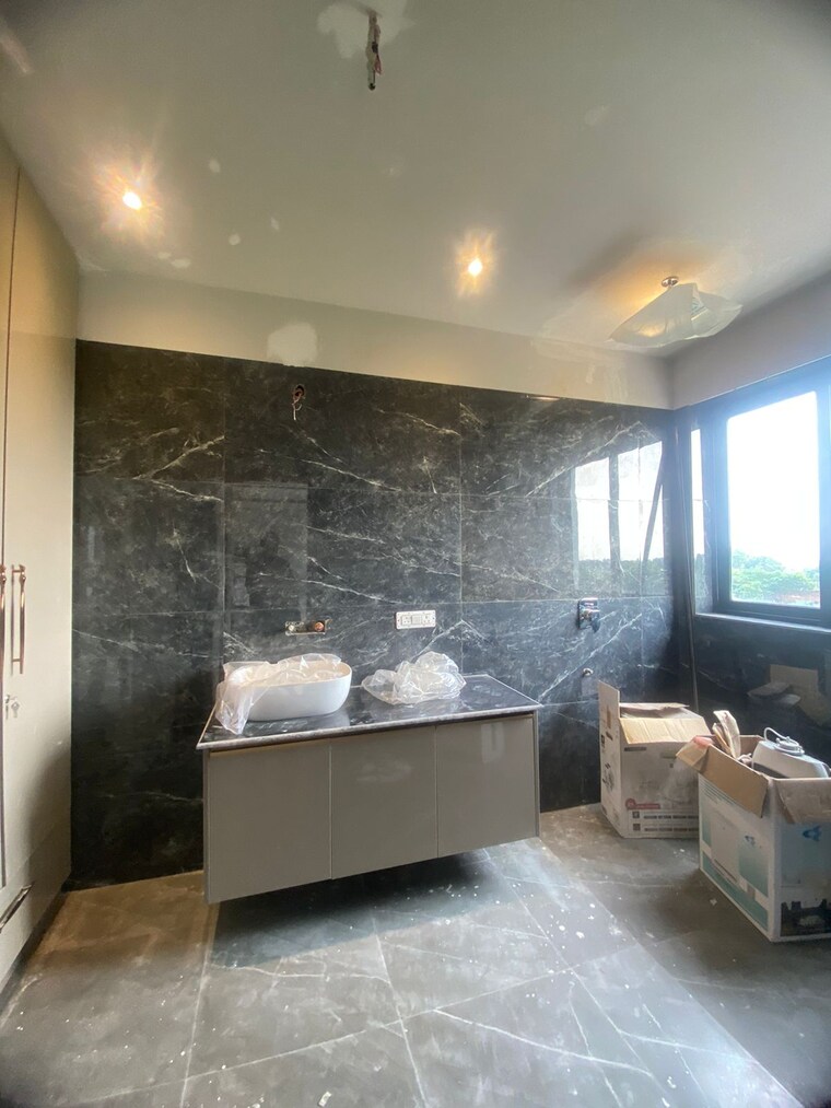 Attached Bathroom, satbari 6 Bedroom 11960 Sq.Ft. Independent House In Satbari Delhi 9293530