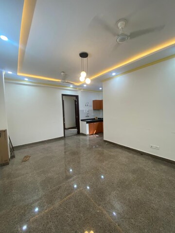 Room in 1 BHK Builder Floor at Saket – for Rent