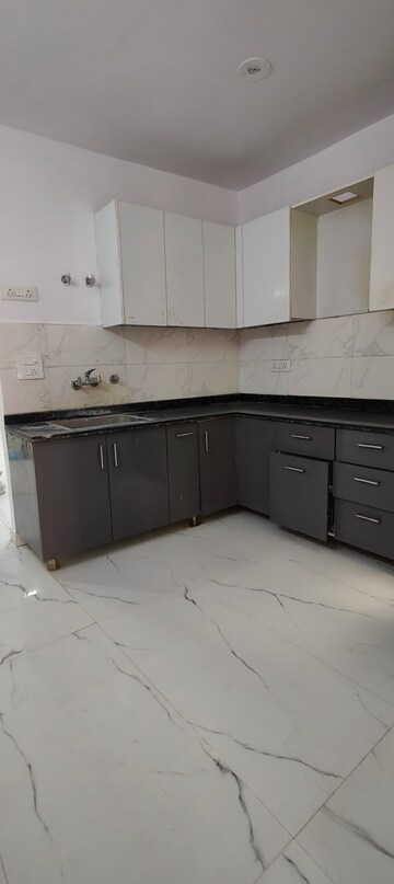 Kitchen in 3 BHK Builder Floor at Chattarpur – for Rent