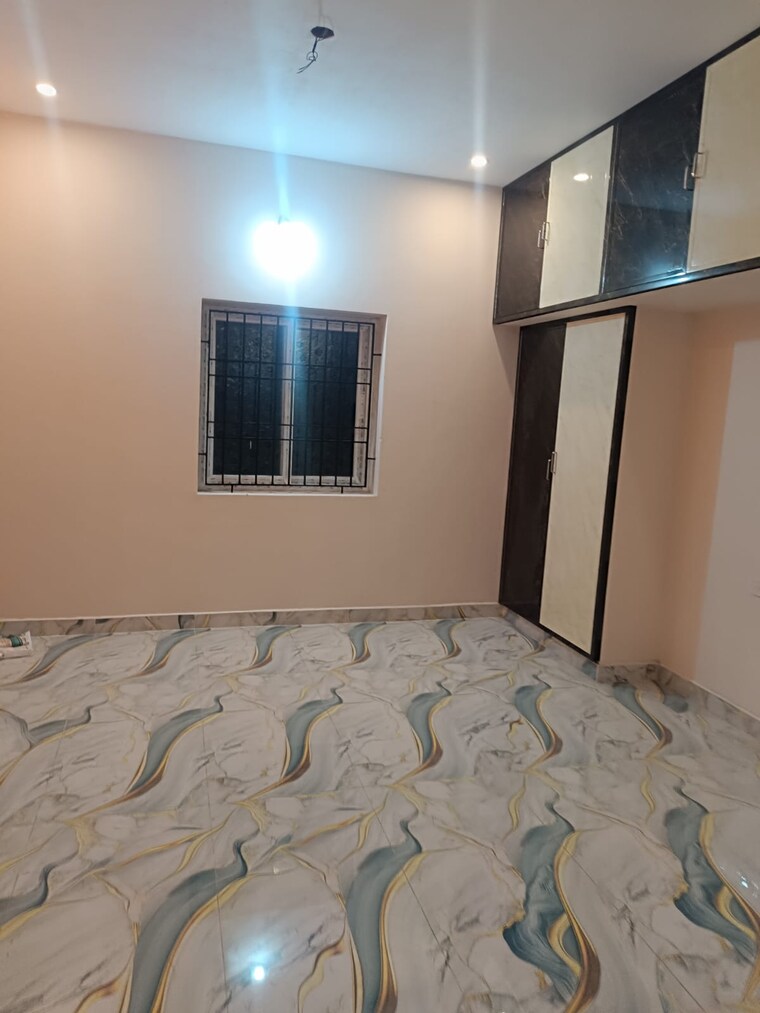 Room, mudichur 3 Bedroom 1500 Sq.Ft. Independent House In Mudichur Chennai 9293532